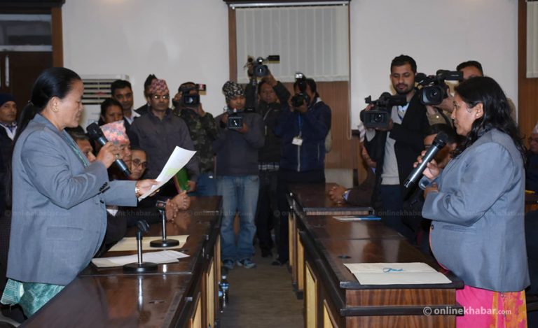 विद्या भट्टराईले लिइन् सांसदको शपथ
