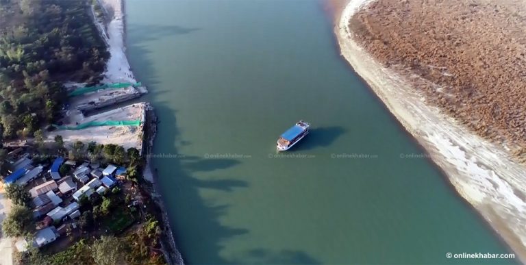 नारायणीमा ‘मिनी पानीजहाज’को सफल परीक्षण (भिडियोसहित)