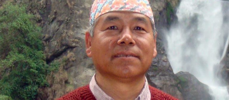 देव गुरुङ भन्छन्– अमेरिकाको दादागिरी बढ्यो, सभामुख नेकपाको कोर्टमा छैन !