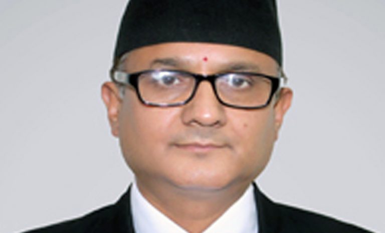 न्यायाधीश रेग्मीको प्रश्न : निर्वाचन नगर भने सबै ठप्प हुने भो, ठप्प भएर मुलुक चल्छ ?