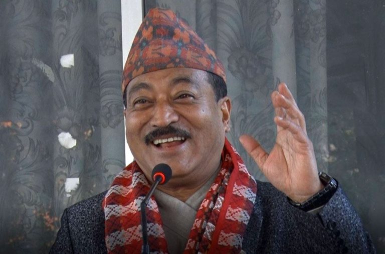 एमालेमै फर्किए रामवीर मानन्धर