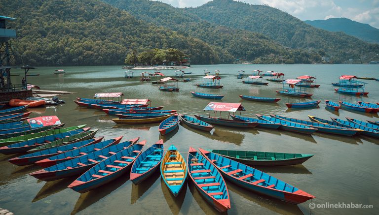 ५० प्रतिशत छुट दिँदै पोखरामा आन्तरिक पर्यटकलाई निम्तो