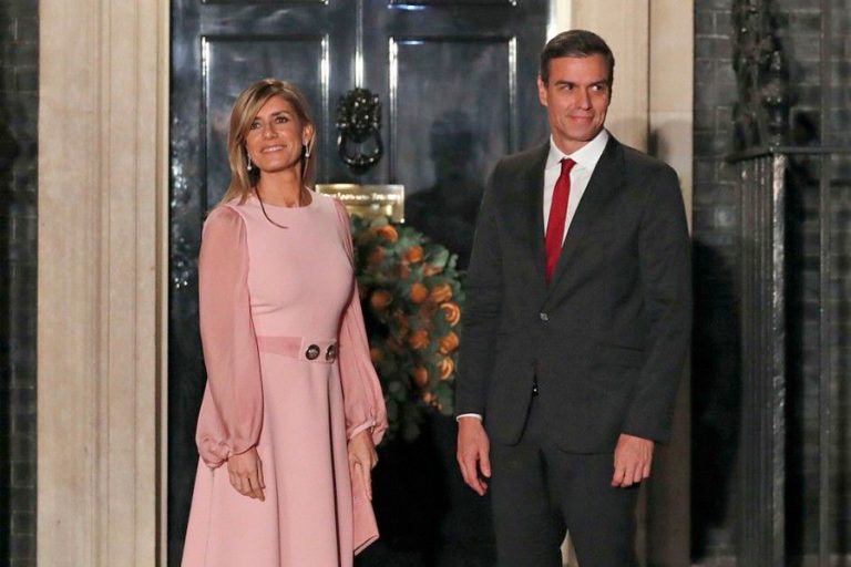 स्पेनका प्रधानमन्त्रीपत्नी कोरोना संक्रमित, साढे ४ करोड क्वारेन्टाइनमा