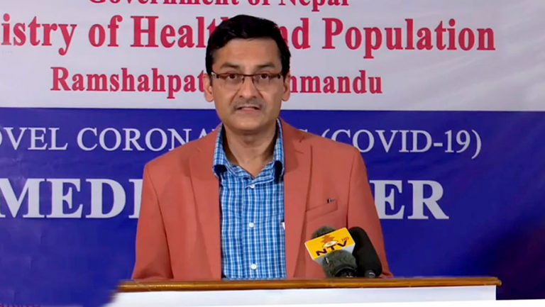 स्वास्थ्य सचिवमा डा. विकास देवकोटालाई नियुक्त गर्ने सरकारको निर्णय