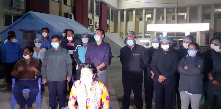 ‘धौलागिरिका स्वास्थ्यकर्मीले हिम्मत देखाए, धेरैधेरै धन्यवाद’