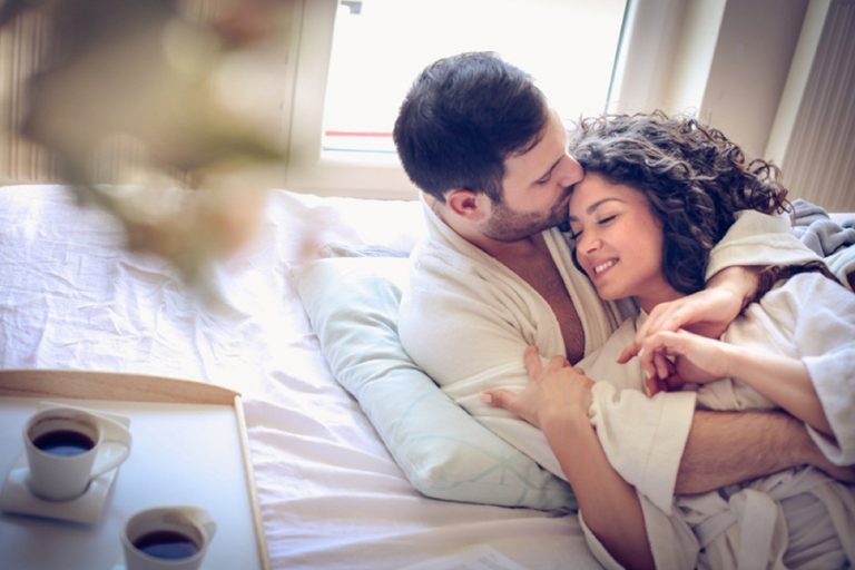 चालिस कटेसी दम्पतीको यौन जीवन शिथिल हुन्छ ?