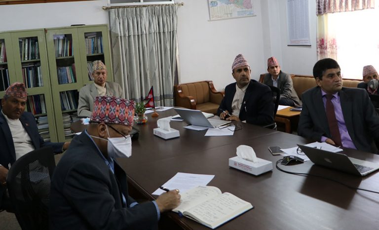 दातासँग सरकारको भिडियो कन्फ्रेन्स, ऋणको भाका सार्न अर्थमन्त्रीको आग्रह