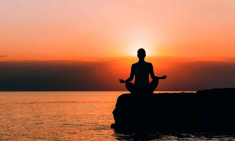 एकन्तवासको बारेमा के भन्छ हाम्रो पुराण ? किन जरुरी छ जीवनमा ?