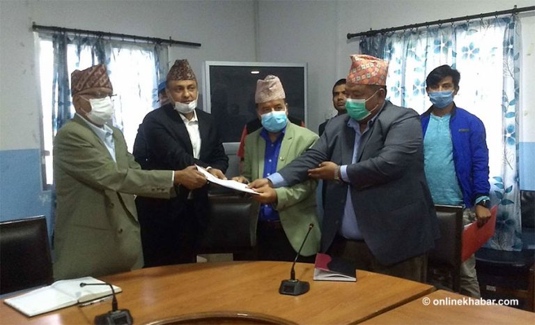 डा. भट्टराईको योजनामा फसाउन खोजियो : महेश बस्नेत