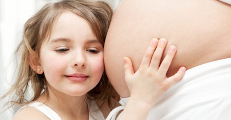 डा. बालकृष्ण शाहसँग कुराकानी : लामो अवधिको जन्मान्तरले गर्भवतीलाई खतरा हुन्छ ?
