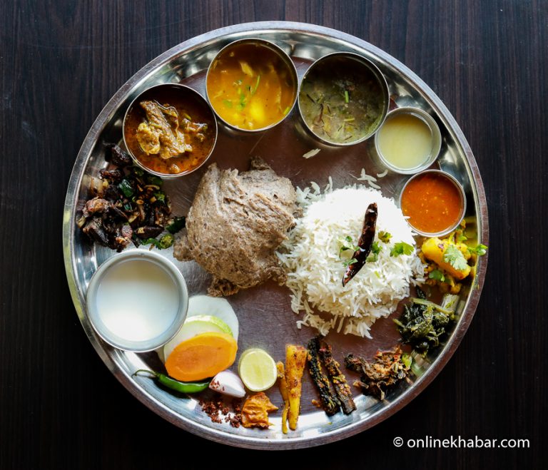 खानपानको नियम : भोक लागेपछि खानुहुन्छ कि समय तालिका अनुसार ?   