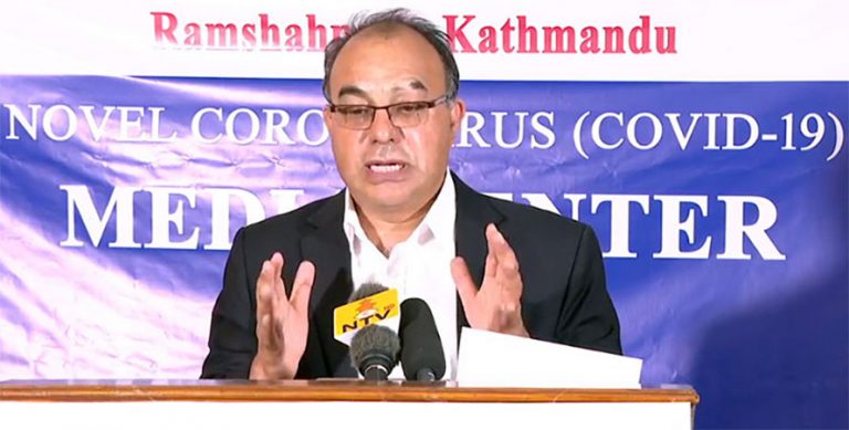 विज्ञ सल्लाहकारको स्पष्टीकरण : बाध्यात्मक परिस्थितिले स्वास्थ्य सामग्री खरिदको वार्तामा बसेँ