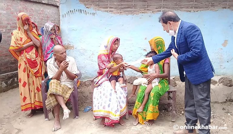 सीमामा प्राण त्यागेका वीरेन्द्रको परिवारलाई अमेरिकाबाट सहयोग