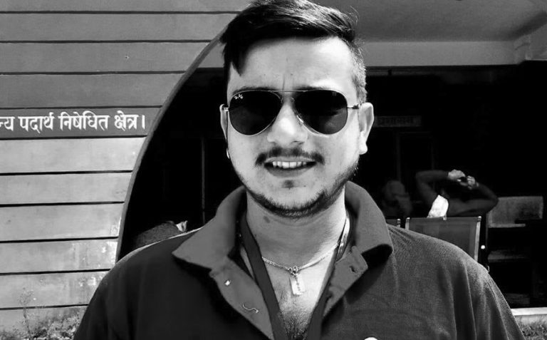 कार दुर्घटनामा पत्रकार पाण्डेको मृत्यु