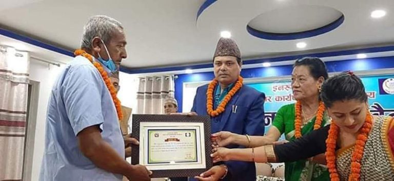 वडा कार्यालयको भवन बनाउन २ कठ्ठा जग्गा दान