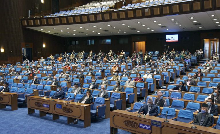 संसदको विशेष अधिवेशन : कांग्रेस भन्छ बोलाइहालौं, नेकपामा द्विविधा