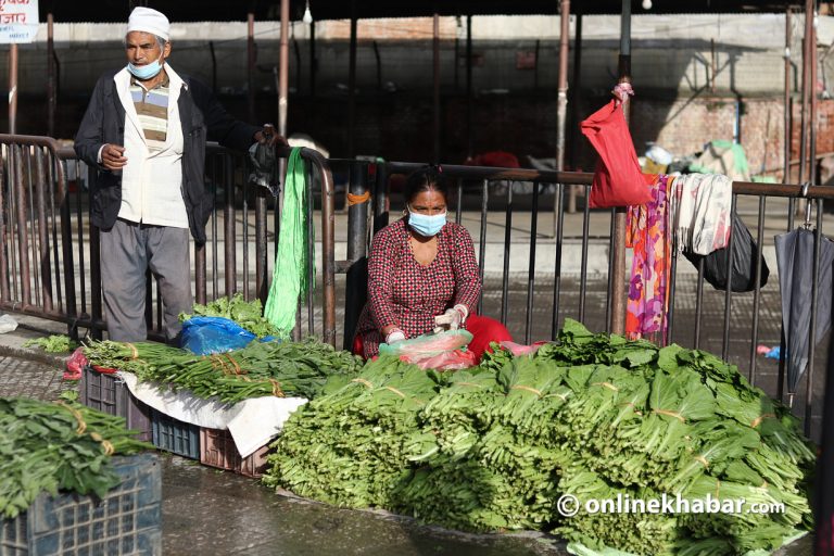 सीडीओलाई काठमाडौं महानगरको पत्र – फुटपाथ व्यापारमा प्रतिबन्ध लगाऔं
