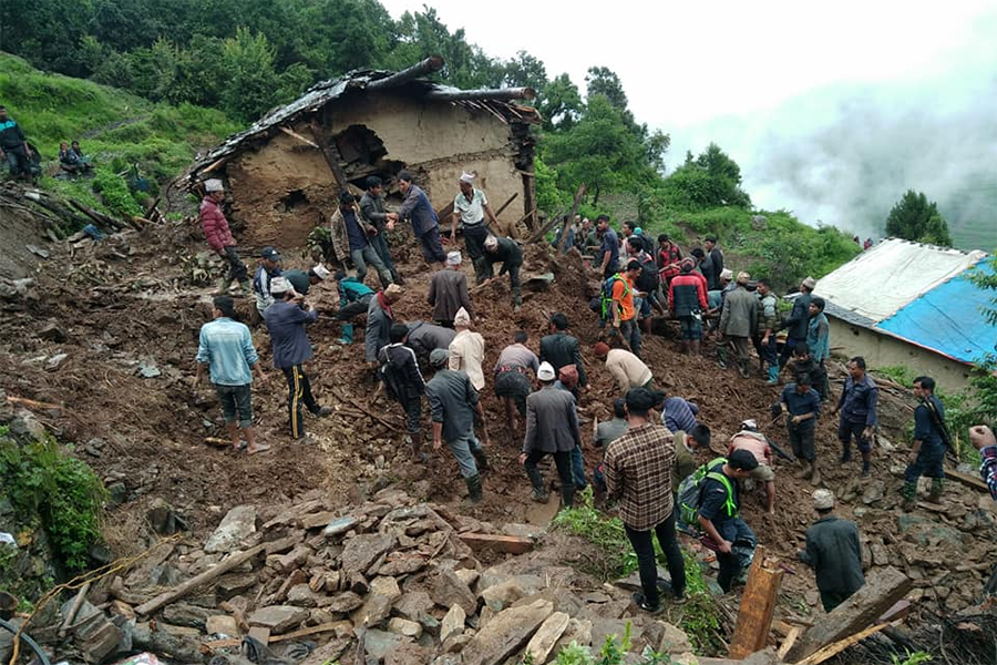 जाजरकोटको पहिरोमा ७ जनाकाे मृत्यु, ५ जना बेपत्ता