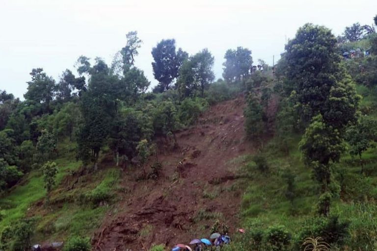 कास्कीमा पहिरोमा मृत्यु हुनेको संख्या ७ पुग्यो