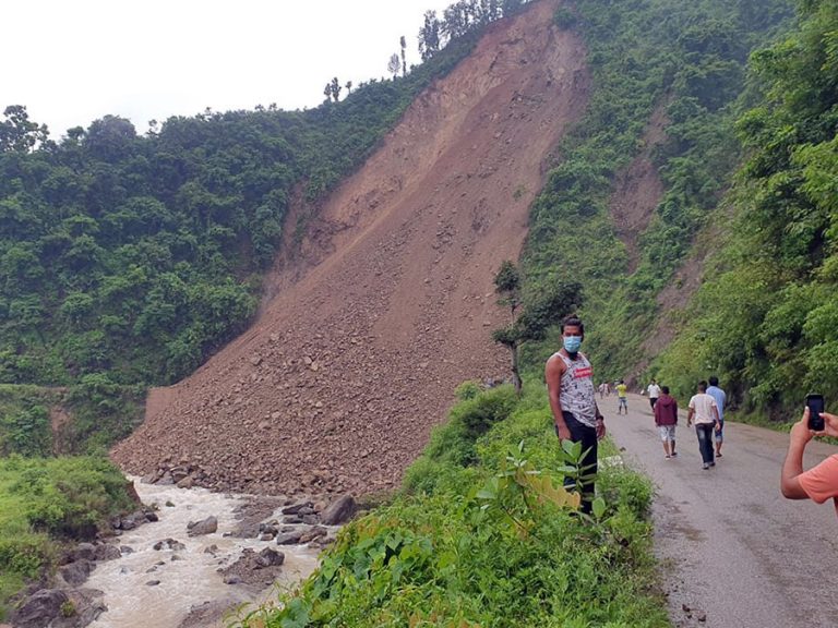 संघीयतामा भूमि संरक्षण गर्नुपर्दैन ?
