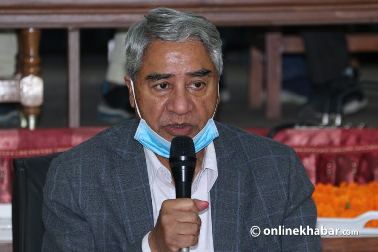 ओलीको धम्कीबाट न्यायाधीश डराउने वाला छैनन् : देउवा 