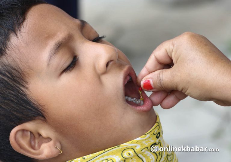 बिहीबार र शुक्रबार देशभरका ३२ लाख बालिबालिकालाई भिटामिन ‘ए’ खुवाइँदै