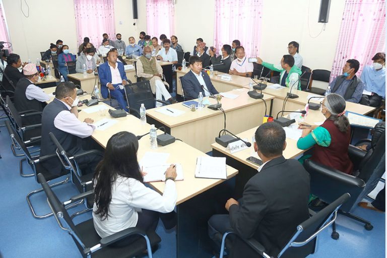 सार्वजनिक यातायातका ११ लाख मजदुर बेरोजगार, आन्दोलन गर्ने चेतावनी