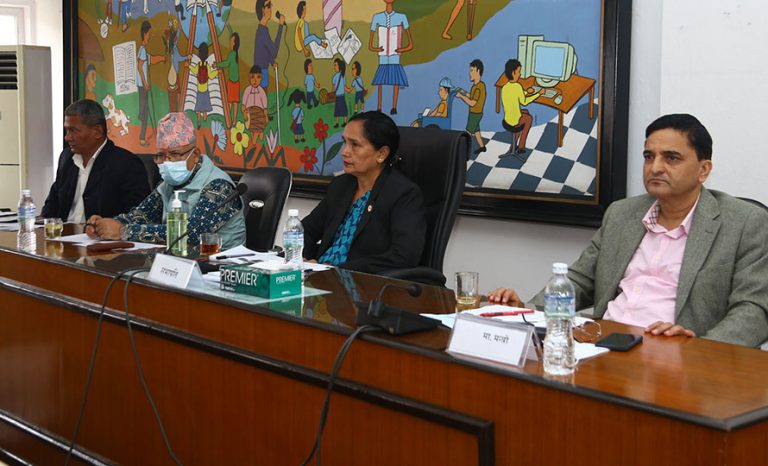 नारायणहिटीबाट गणतन्त्र स्मारक हटाउनुपर्छ : माधव नेपाल