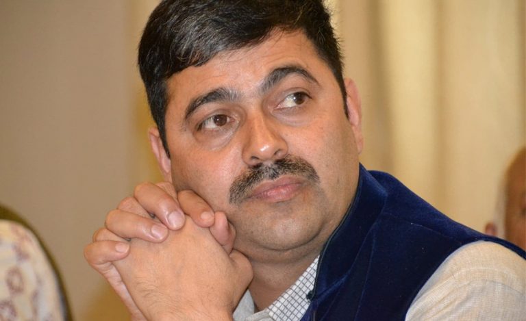 संसद विघटन संविधान र राष्ट्रप्रति बेइमानी हो : सांसद देवकोटा