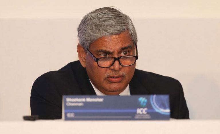 आईसीसी प्रमुख मनहोरले दिए राजीनामा, इमरान ख्वाजालाई जिम्मेवारी