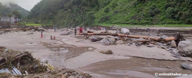 अछाममा मृतकको संख्या ६ पुग्यो, १७ बेपत्ता