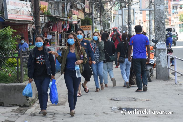 लकडाउन खुलेपछि बजारमा फुक्काफाल ! (भिडियोसहित)