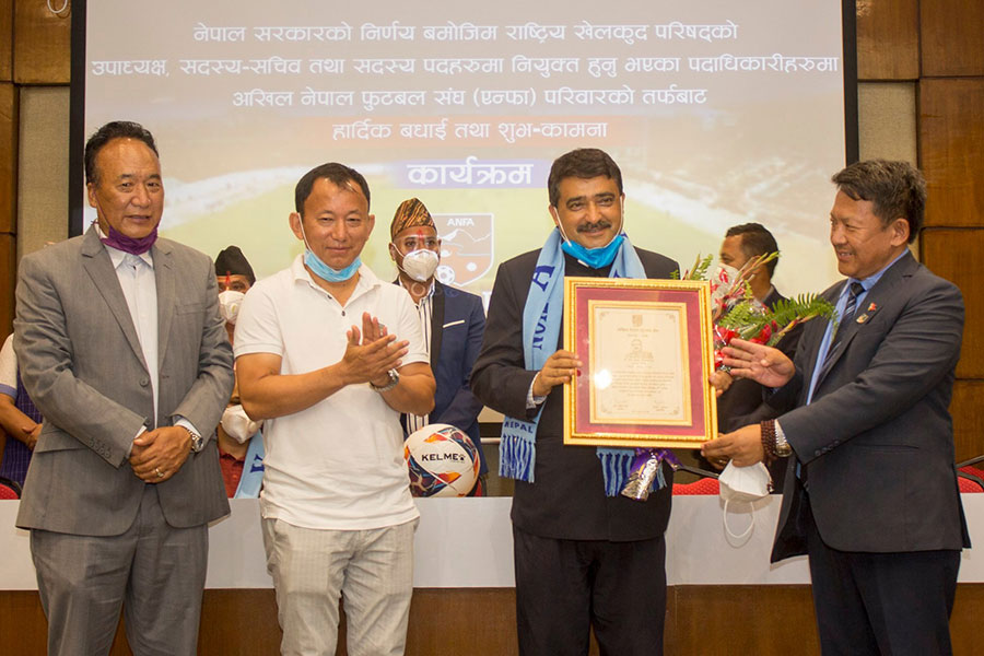 खेलकुद क्षेत्रमा भित्रियो कोरोना, पदाधिकारी सम्मान थाप्नमै व्यस्त