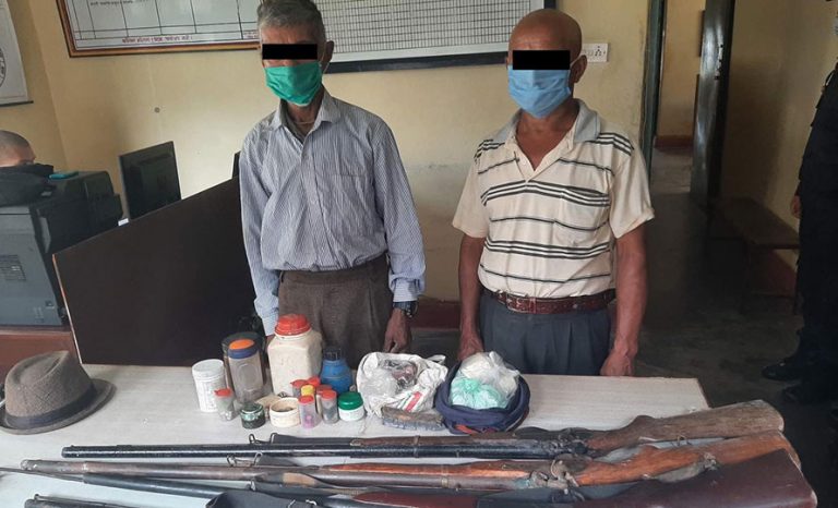 स्याङ्जामा प्रहरीको नजर अवैध हतियारतिर, १० दिनमा ६ बन्दुक बरामद