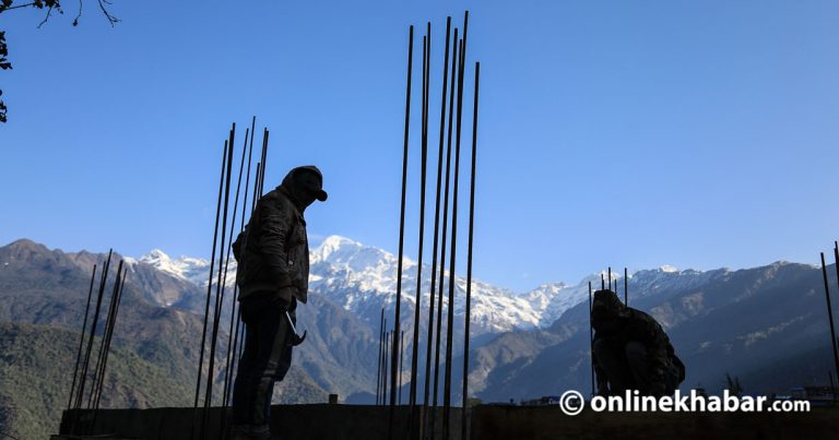 ठप्प विकास निर्माण : नेपालका साइट खुलेनन्, श्रमिक भारततिर
