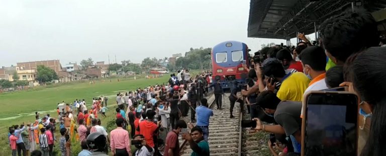 ८४ करोडको रेल आइपुग्यो, सञ्चालनको टुंगो छैन !