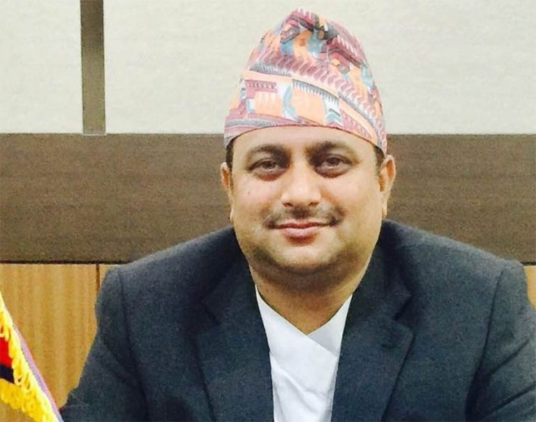 सिन्धुपाल्चोकका सीडीओ भन्छन्– भूकम्पले पहिरोको थप जोखिम बढ्यो