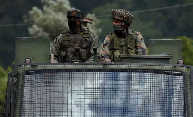 कश्मीरमा ४८ घण्टायता १० जना विद्रोही मारिएको भारतीय सेनाको दावी