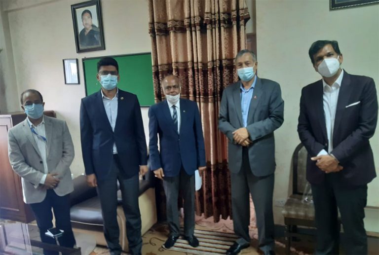 खतिवडासँग उद्योगीको भेट, मागहरु पुरा गराउने आश्वासन