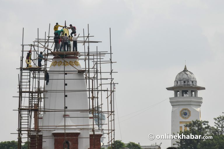 रानीपोखरीको बालगोपालेश्वर मन्दिरमा राखियो गजुर