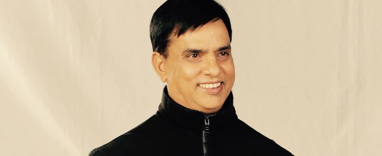 हरिवंशले किने विद्युतीय गाडी, भन्छन्- बिजुली खपत गरौं भन्ने सन्देश दिन चाहन्छु