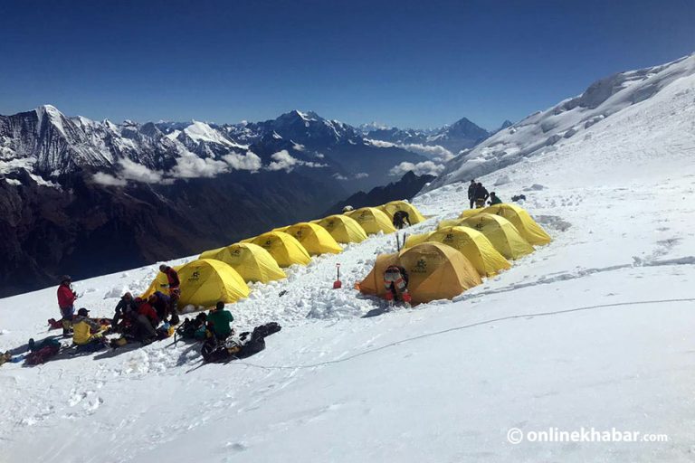 लार्के पास गर्ने क्रममा बेलायती नागरिकको मृत्यु