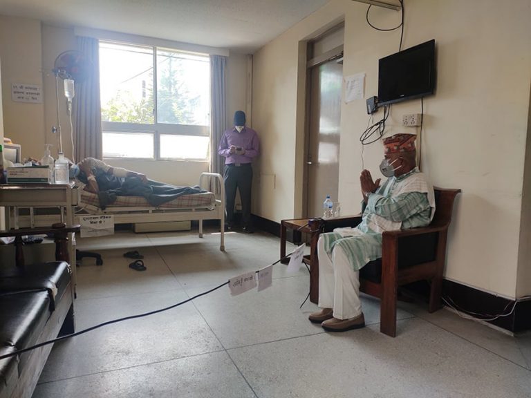 डा. केसीलाई भेटेपछि सरकारलाई पूर्वराष्ट्रपतिको आग्रह : अमूल्य सम्पत्ति बचाउनुस्