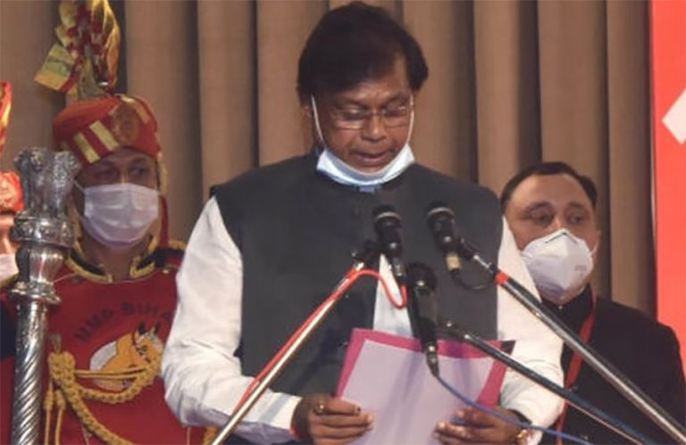 पद सम्हाल्ने बित्तिकै बिहारका शिक्षामन्त्रीले दिए राजीनामा