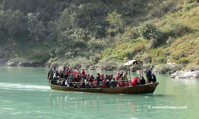 कालीगण्डकीमा ‘स्टिमर सेवा’ पुनः शुरु