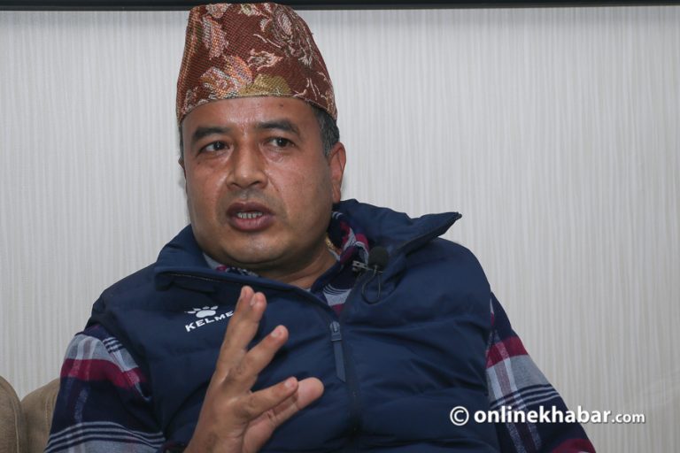 मुलुक अस्थिरतामा जाने देखियो, पार्टी एकता अभियान जगाउँदा राम्रो : महेश बस्नेत