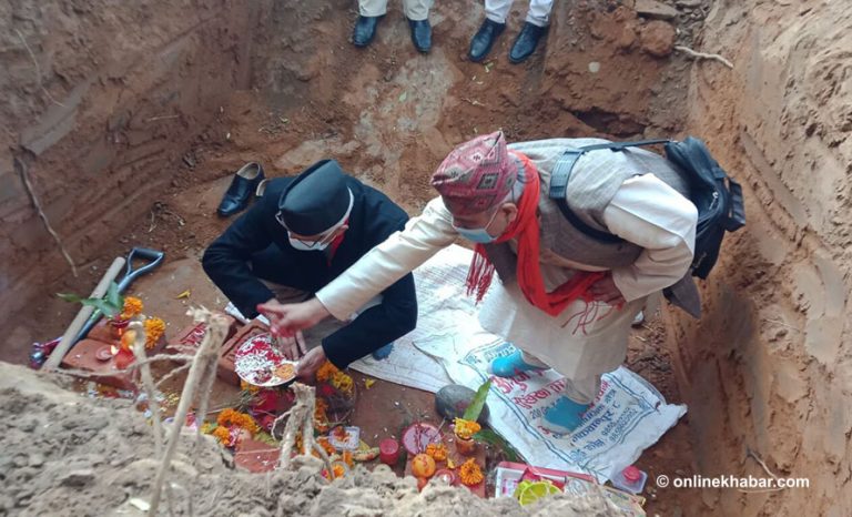हेटौंडामा बागमती प्रदेश स्तरीय सभाहलको शिलान्यास