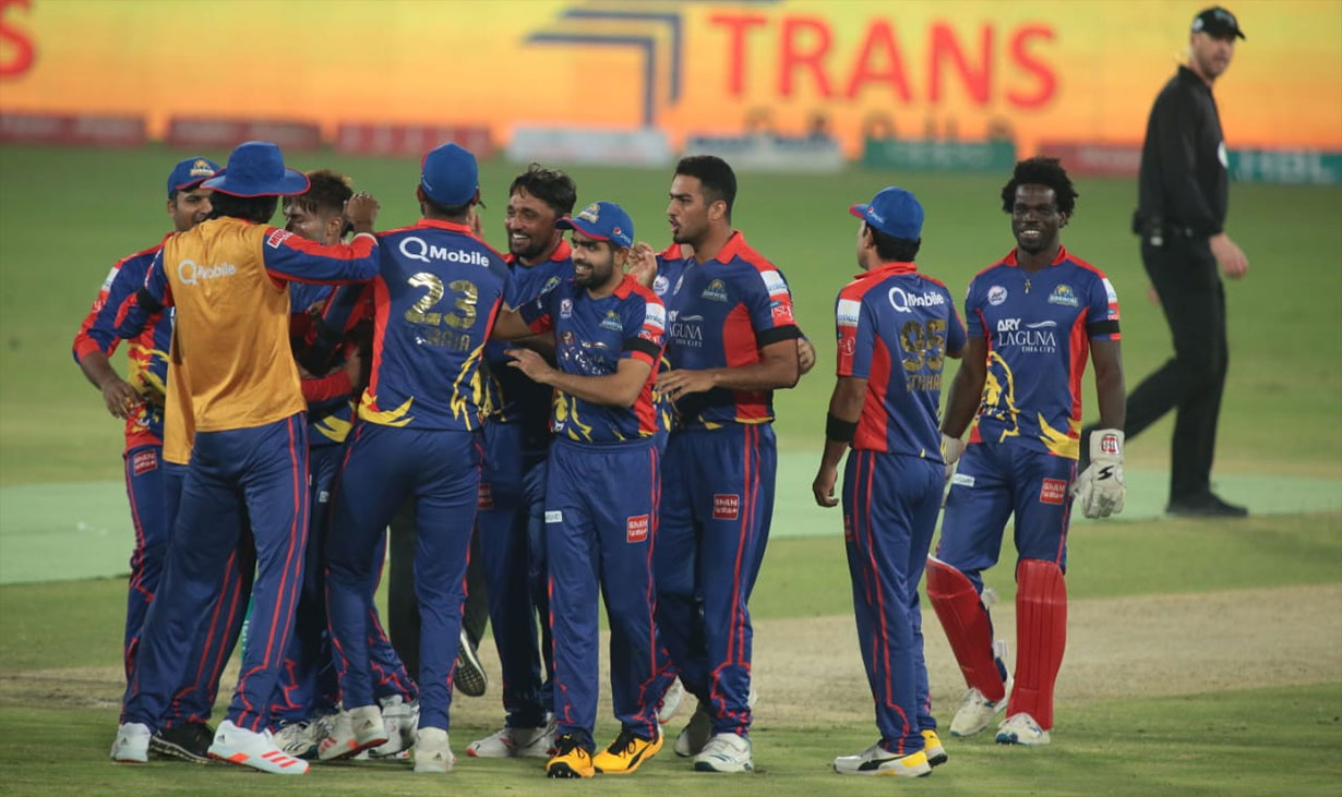 पीएसएल : मुल्तान सुल्तानलाई सुपर ओभरमा हराउँदै कराँची फाइनलमा