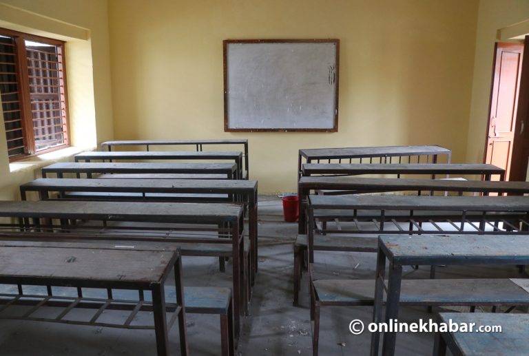 यसरी हुँदैछ कक्षा १२ को परीक्षा, १४ हजारले होम सेन्टर रोजेनन्