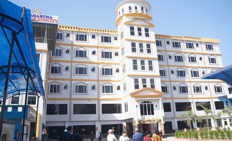 सिद्धार्थ ग्रुपले बिर्तामोडमा खोल्यो तीनतारे होटल
